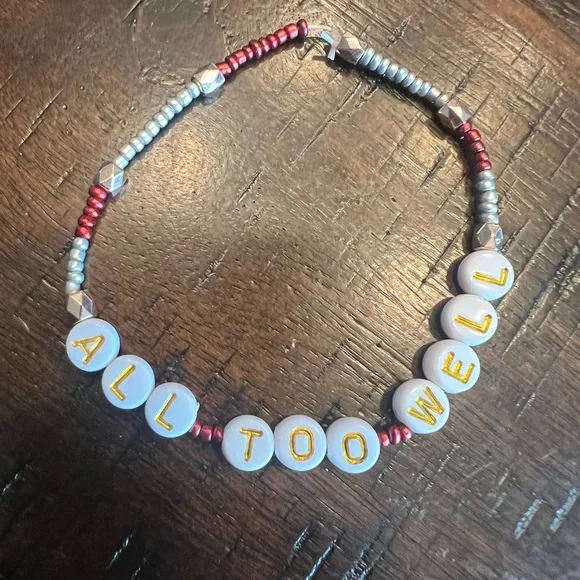 20 Taylor Swift Eras Tour bracelets for trading or sharing! 20 pack! - Picture 2 of 16